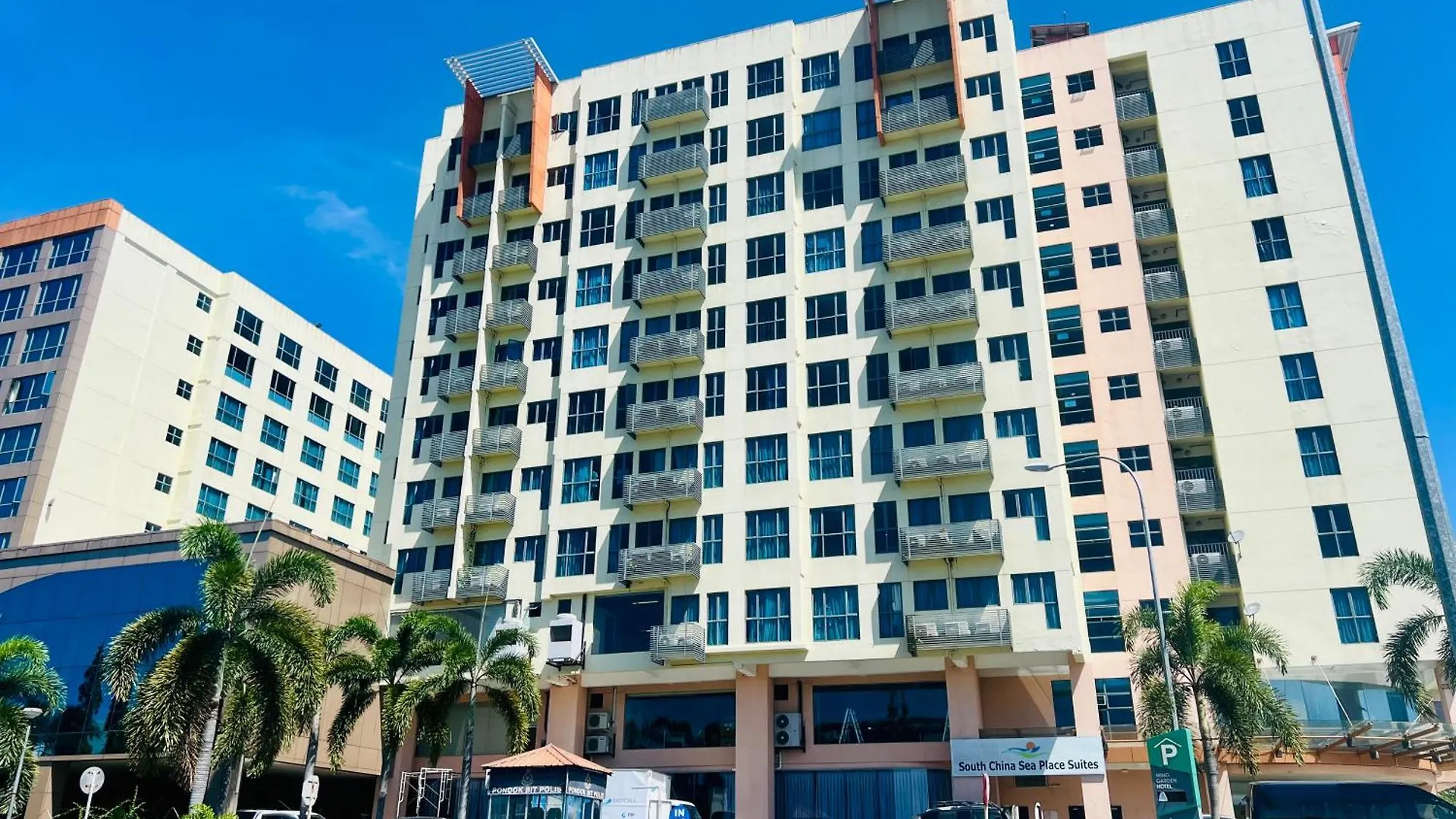 Royal Crown Scsp 783 Kk Cbd Near Imago Apartment Kota Kinabalu
